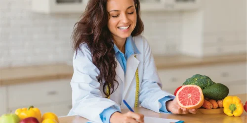 What Is the Difference Between Nutrition and Dietetics and Food Science?